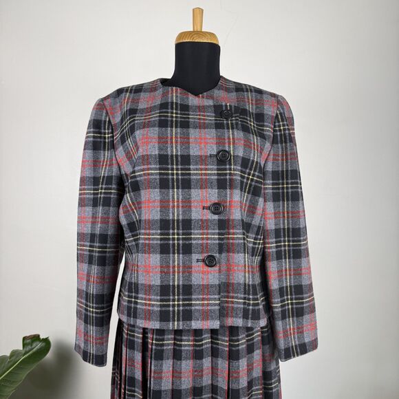 Vintage Pendleton Plaid Blazer Skirt Suit Set | 100% Wool 80s 90s Two-Piece Set - Picture 5 of 10